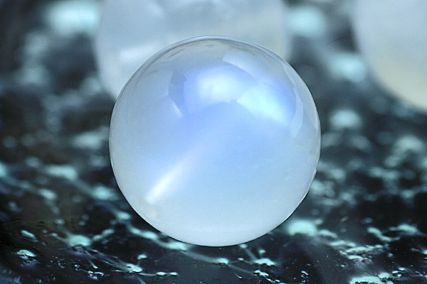 ブルームーンストーン