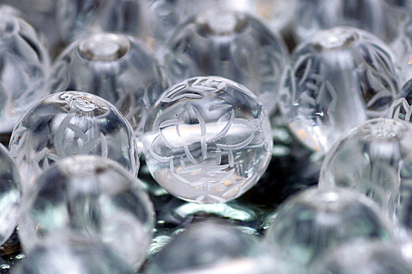 水晶蓮の花ビーズ